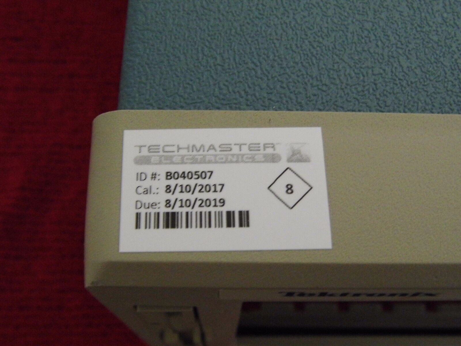 Tektronix TDS784A Oscilloscope 1GHz, 4GS/s Opt's 2F/1M NIST calibrated 8/2017 Tektronix TDS784A Oscilloscope 1GHz, 4GS/s Opt's 2F/1M NIST calibrated 8/2017